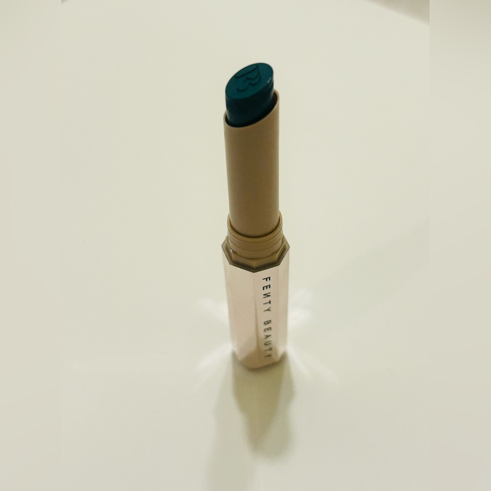 Fenty Beauty by Rihanna Mattemoiselle Lipstick 'Turks & Caicos' Turquoise NIB